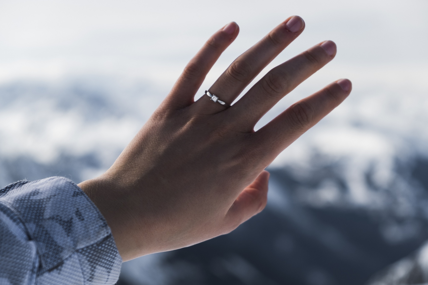 How Often Does Ring Size Change? Causes, Frequency & Tips